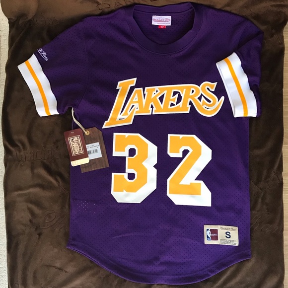 lakers mitchell and ness shirt